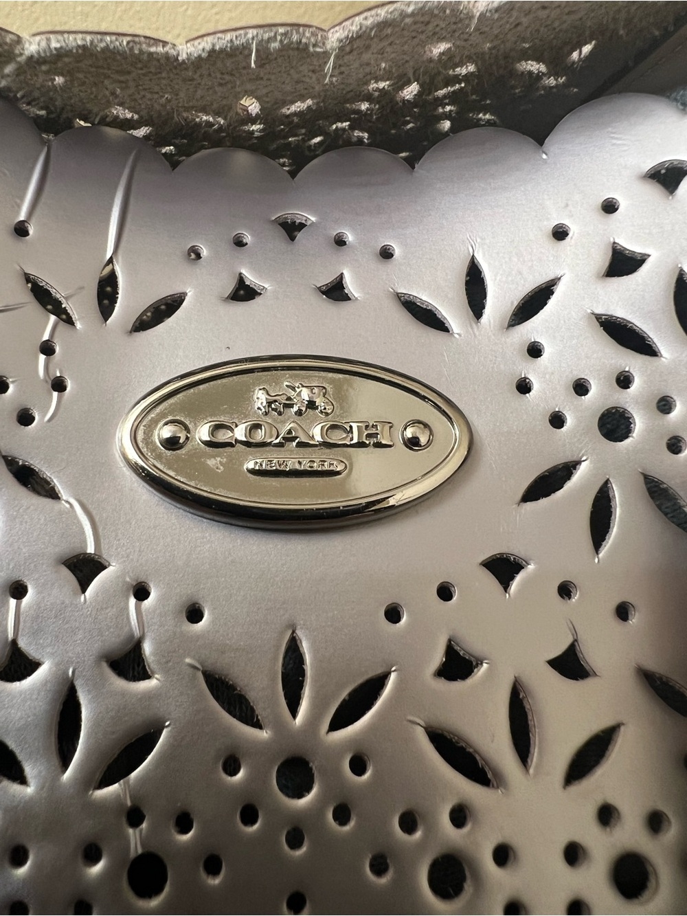 Coach Metallic Silver Laser-Cut Tote W Wristlet - Picture 6 of 17